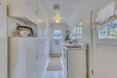 195 Cedar St, Pacific Grove, CA 93950 - Photo 11