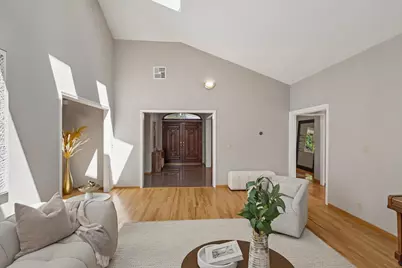 20096 Chateau Dr, Saratoga, CA 95070 - Photo 11