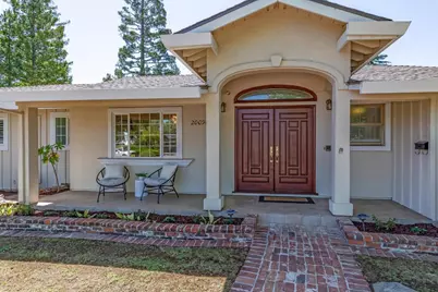 20096 Chateau Dr, Saratoga, CA 95070 - Photo 9