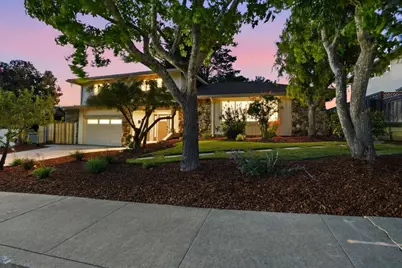 2740 Comstock Cir, Belmont, CA 94002 - Photo 81