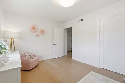 2740 Comstock Cir, Belmont, CA 94002 - Photo 37