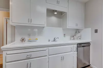 585 Bryan Ave, Sunnyvale, CA 94086 - Photo 15