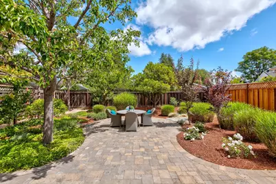 585 Bryan Ave, Sunnyvale, CA 94086 - Photo 27
