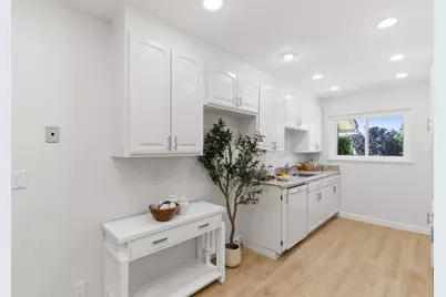 7967 Pumpkin Dr, Cupertino, CA 95014 - Photo 9