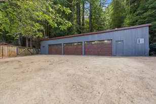 260 Grandview Dr, Woodside, CA 94062 - Photo 41