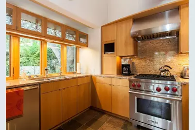 825 Woodland Ave, Menlo Park, CA 94025 - Photo 7