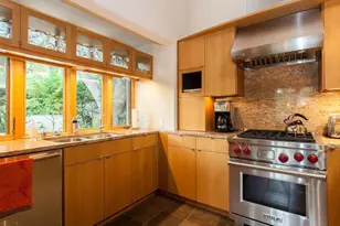 825 Woodland Ave, Menlo Park, CA 94025 - Photo 7