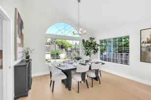 1617 Goldfinch Way, Sunnyvale, CA 94087 - Photo 7