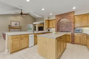 1150 Sonnys Way, Hollister, CA 95023 - Photo 17