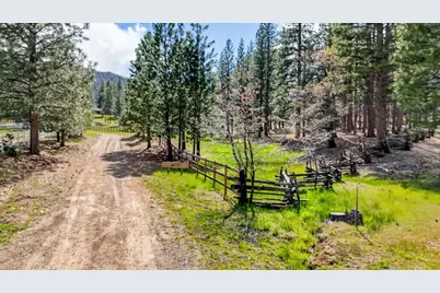 469-600 Amesbury Dr, Susanville, CA 96130 - Photo 43