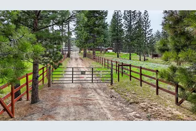 469-600 Amesbury Dr, Susanville, CA 96130 - Photo 3