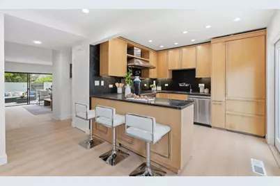 255 Sierra Vista Ave, Mountain View, CA 94043 - Photo 9