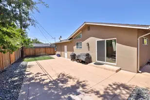 1060 Wallace Dr, San Jose, CA 95120 - Photo 15