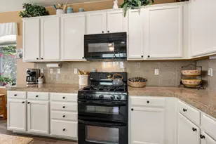 75 Paseo Dr, Watsonville, CA 95076 - Photo 9