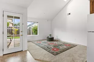 789 Danbury St, Salinas, CA 93906 - Photo 17