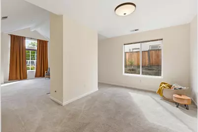 789 Danbury St, Salinas, CA 93906 - Photo 7