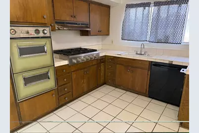 2 Mayapple Way, Irvine, CA 92612 - Photo 5