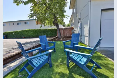 631 Masonic Way, Belmont, CA 94002 - Photo 5