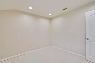 3767 Yerba Buena Ct, San Jose, CA 95121 - Photo 33