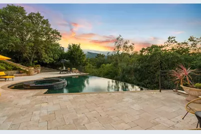 15301 Robin Anne Ln, Monte Sereno, CA 95030 - Photo 37