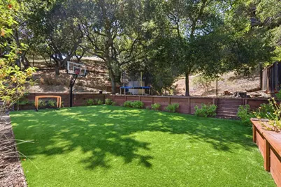 1061 Porto Marino Dr, San Carlos, CA 94070 - Photo 33