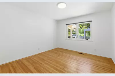 1061 Porto Marino Dr, San Carlos, CA 94070 - Photo 17