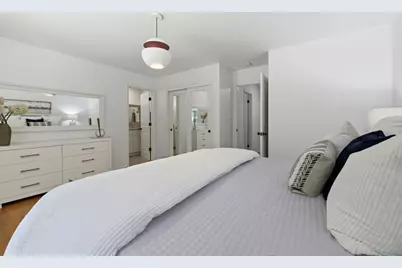 1061 Porto Marino Dr, San Carlos, CA 94070 - Photo 21