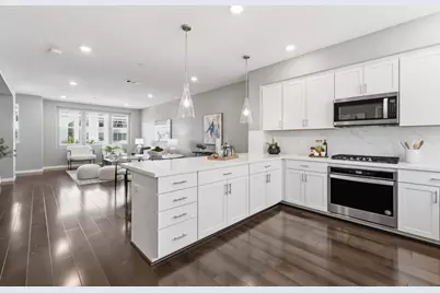 326 Agustin Narvaez St 4, San Jose, CA 95136 - Photo 1