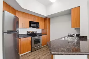 1060 S 3rd St 307, San Jose, CA 95112 - Photo 9