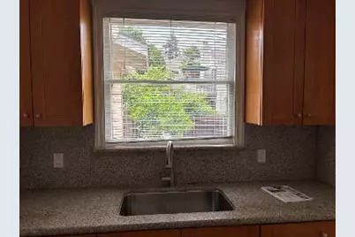 827 Chestnut St, Redwood City, CA 94063 - Photo 11