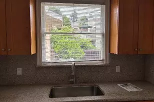 827 Chestnut St, Redwood City, CA 94063 - Photo 11