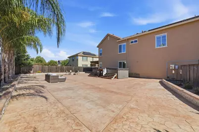 1860 Thyme Ct, Gilroy, CA 95020 - Photo 41