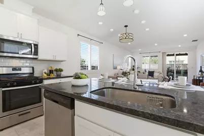 1860 Thyme Ct, Gilroy, CA 95020 - Photo 15
