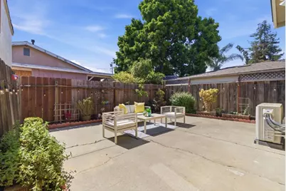 528 Macarthur Ave, Redwood City, CA 94063 - Photo 15