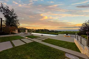 22525 Rolling Hills Rd, Saratoga, CA 95070 - Photo 35