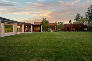 22525 Rolling Hills Rd, Saratoga, CA 95070 - Photo 5