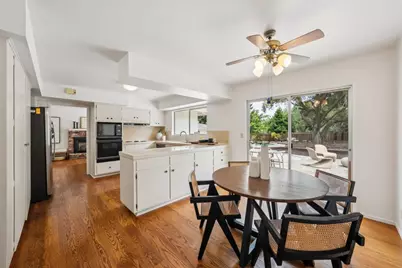 15208 Stratford Ct, Monte Sereno, CA 95030 - Photo 29