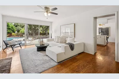 15208 Stratford Ct, Monte Sereno, CA 95030 - Photo 17