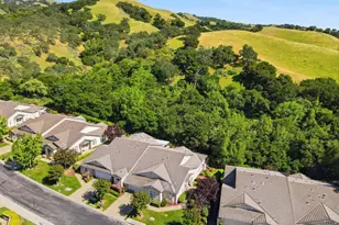 8732 McCarty Ranch Dr, San Jose, CA 95135 - Photo 37