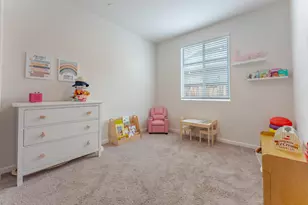 9584 Del Seis Dr, Sacramento, CA 95829 - Photo 25