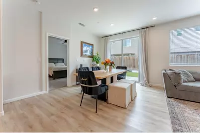 9584 Del Seis Dr, Sacramento, CA 95829 - Photo 15