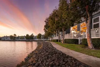 851 Columbia, Redwood Shores, CA 94065 - Photo 29