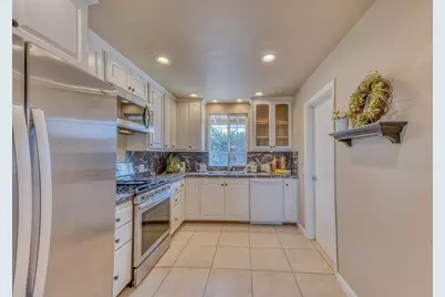 2050 Mendocino St, Seaside, CA 93955 - Photo 9