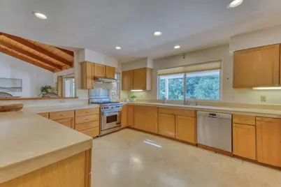 328 San Benancio Rd, Salinas, CA 93908 - Photo 17