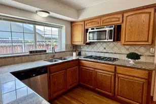 365 Sara Ave, Sunnyvale, CA 94086 - Photo 7