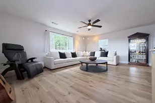 37521 Ave 12, Madera, CA 93636 - Photo 9