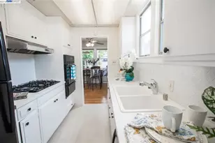 7932 Earl St, Oakland, CA 94605 - Photo 5