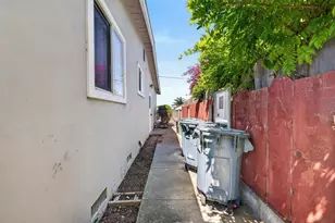 1852 Laguna St, Seaside, CA 93955 - Photo 23