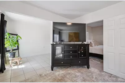 1413 Wiren St, Salinas, CA 93905 - Photo 27
