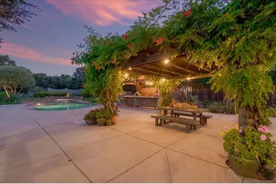 8859 Poppy Ln, Gilroy, CA 95020 - Photo 39